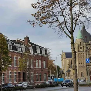 Apartment Mansion 6 Maastricht