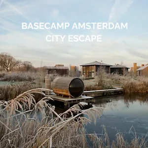 فندق Basecamp, أمستردام