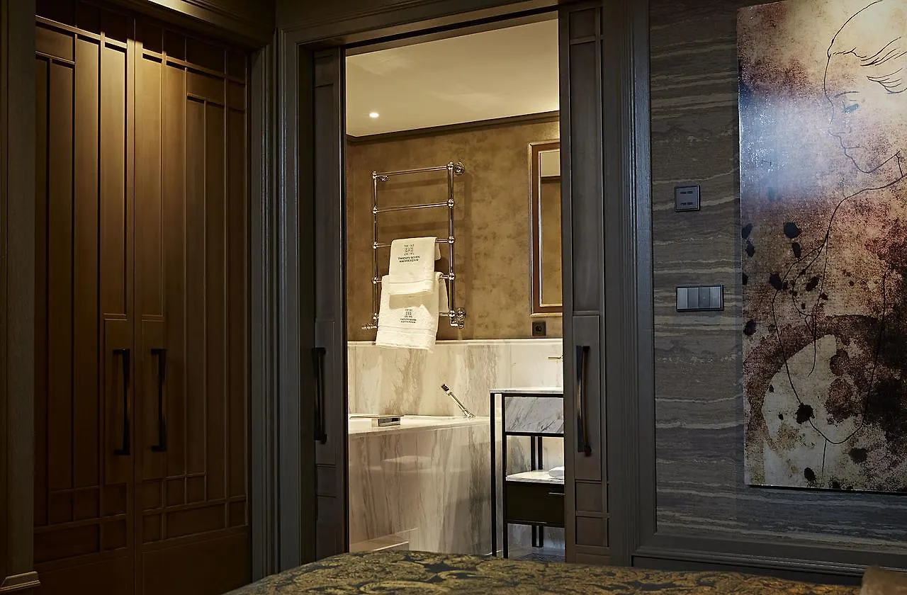 Hotel Twentyseven - Small Luxury Hotels Of The World Amsterdam 5*,  Netherlands